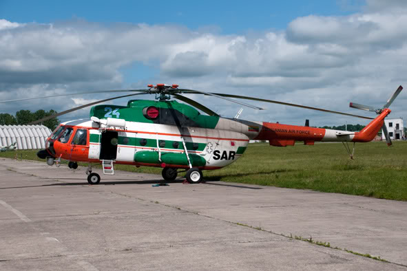 305. Mi-8 T SAR Nr. 24.jpg