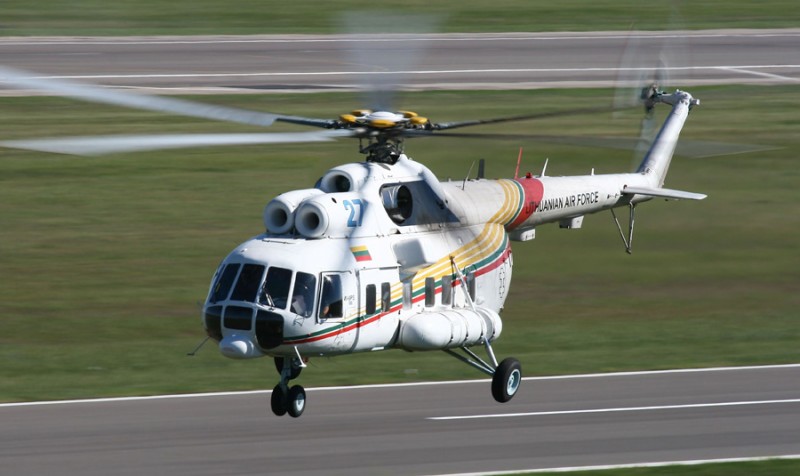 319. Mi-8PS Nr. 27.jpg